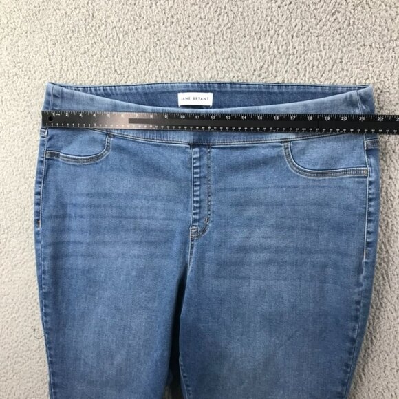 LANE BRYANT Womens Plus Size 24 Medium Wash Pull On High Rise Jegging Jeans - Picture 7 of 13